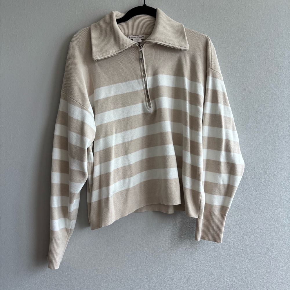 🤍Striped Quarter Zip Sweater